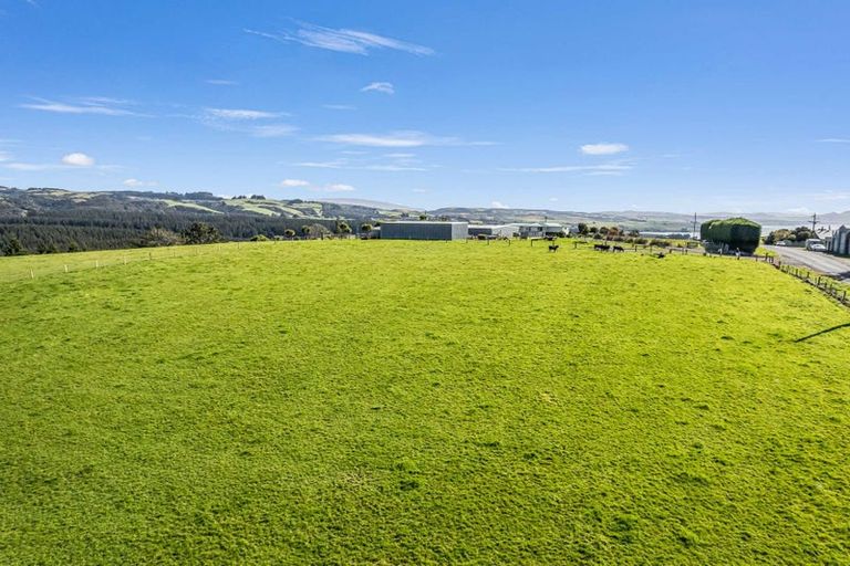Photo of property in Akatore Road, Taieri Beach, 9091