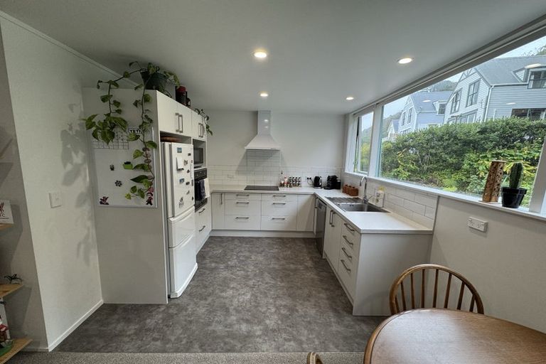 Photo of property in 4/15 Upper Lewisville Terrace, Thorndon, Wellington, 6011