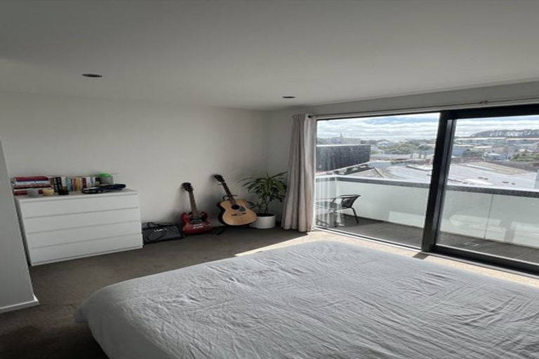 Photo of property in 464u3 Adelaide Road, Berhampore, Wellington, 6023