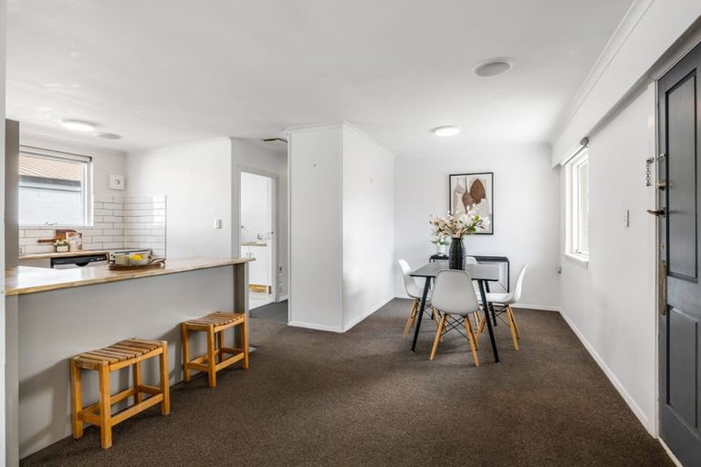 Photo of property in 3 Eglinton Street, Avondale, Christchurch, 8061