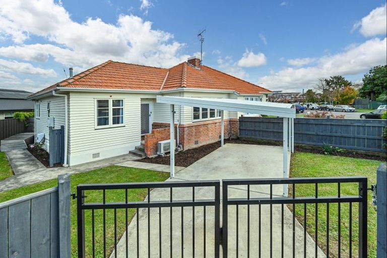Photo of property in 403 Akina Street, Akina, Hastings, 4122