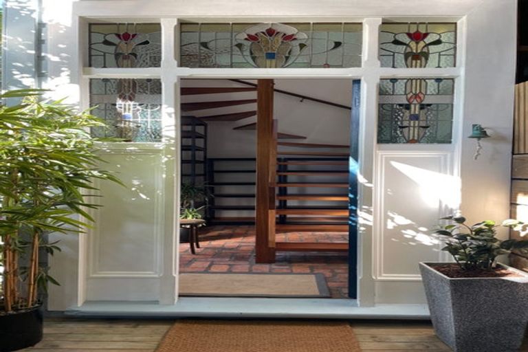 Photo of property in 149a Marine Parade, Seatoun, Wellington, 6022
