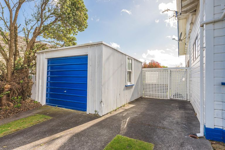 Photo of property in 38 Moana Street, Whanganui East, Whanganui, 4500