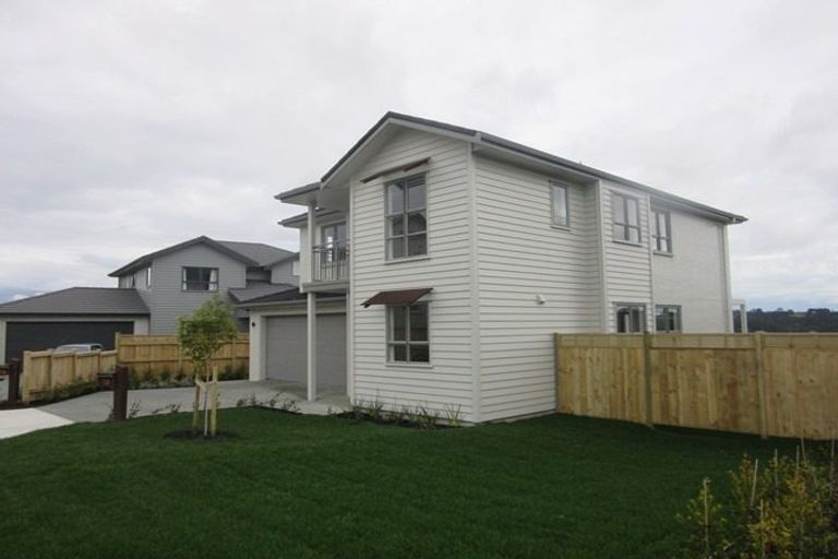 Photo of property in 13 Mauku Lane, Greenhithe, Auckland, 0632