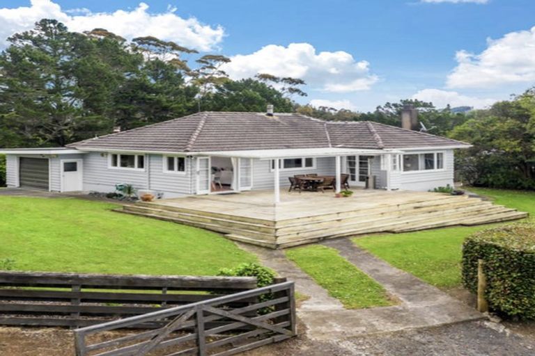 Photo of property in 1235 Pohuehue Road, Warkworth, 0983