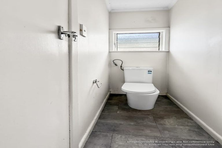 Photo of property in 519a East Coast Road, Murrays Bay, Auckland, 0630