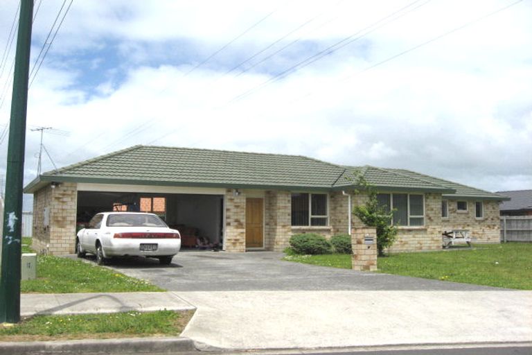 Photo of property in 19 Takatu Place, Takanini, 2112