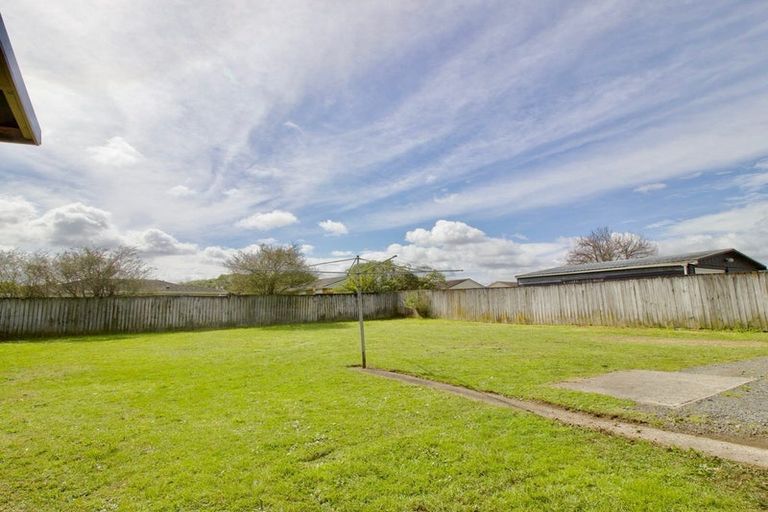 Photo of property in 57 Chingford Close, Mangere, Auckland, 2022