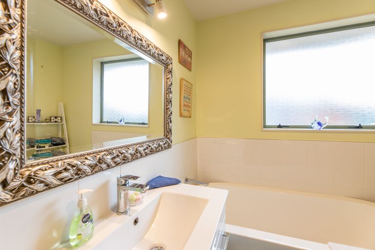 Photo of property in 23 Mcdougal Place, Kaiapoi, 7630