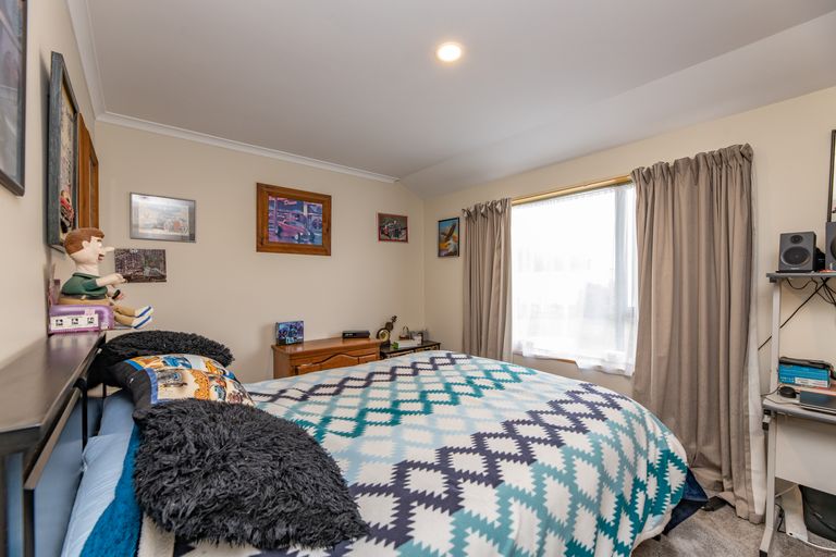 Photo of property in 23 Mcdougal Place, Kaiapoi, 7630