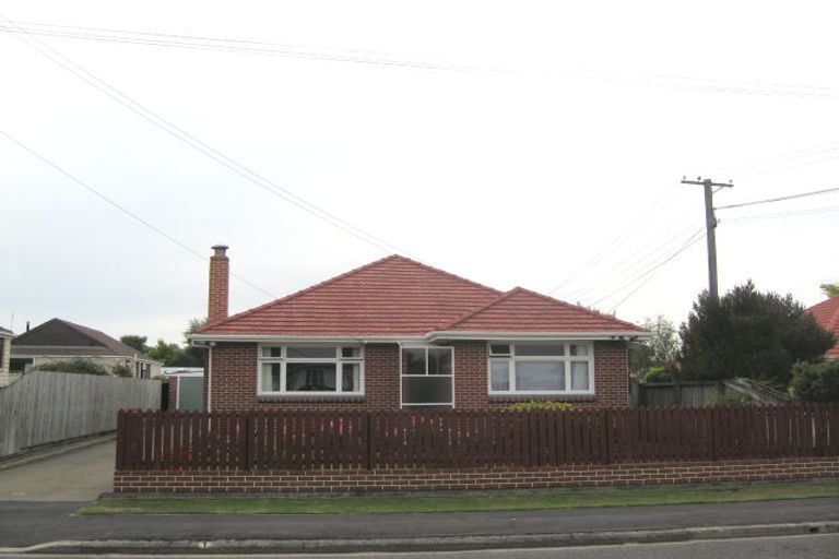 Photo of property in 12 Croziers Road, St Albans, Christchurch, 8052