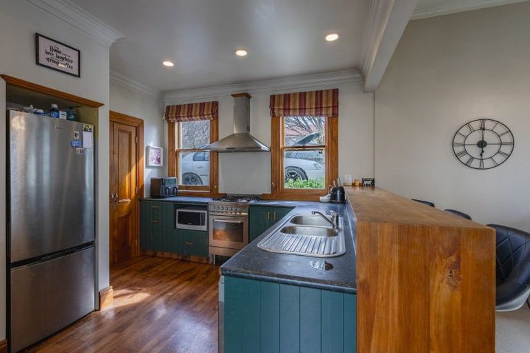 Photo of property in 5 Saint Marys Road, Waipukurau, 4200