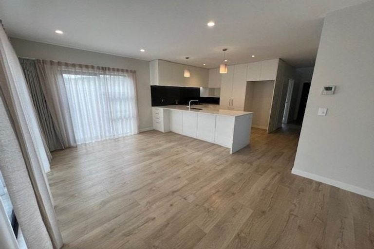 Photo of property in 16 Bomber Lane, Whenuapai, Auckland, 0618