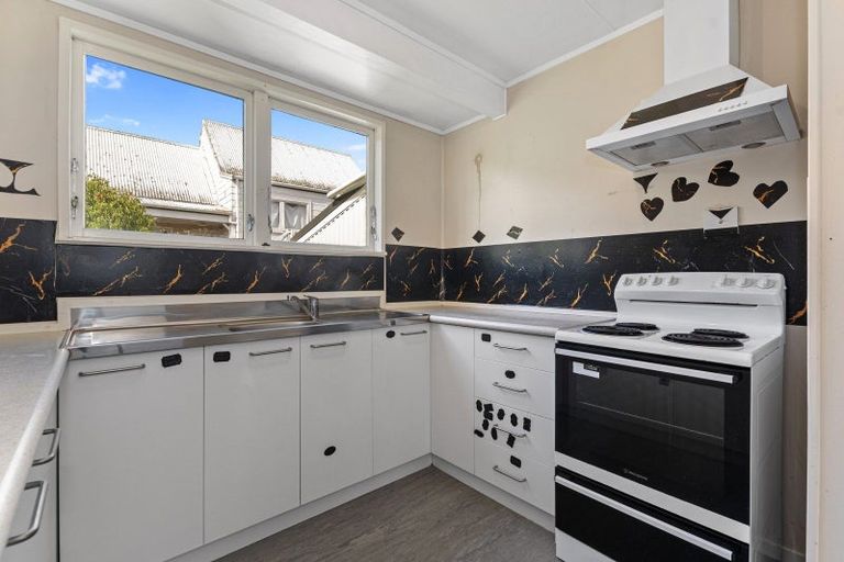 Photo of property in 17 Hodgson Street, Onerahi, Whangarei, 0110