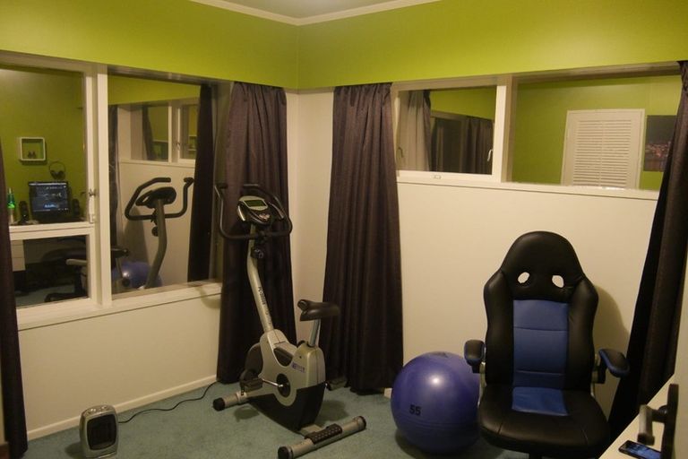 Photo of property in 35 Baroda Street, Khandallah, Wellington, 6035