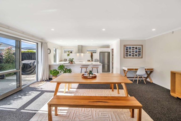 Photo of property in 75 Aviemore Drive, Marshland, Christchurch, 8083