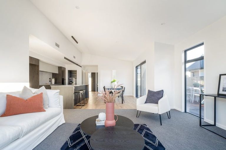 Photo of property in 32 Withers Crescent, Halswell, Christchurch, 8025