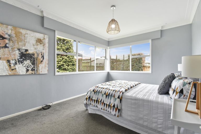 Photo of property in 100 Fitzroy Street, Papatoetoe, Auckland, 2104