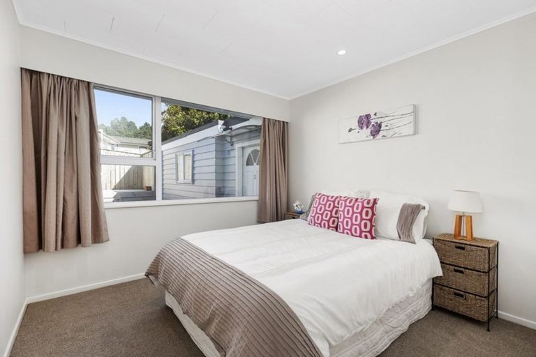 Photo of property in 3 The Companionway, Whitby, Porirua, 5024