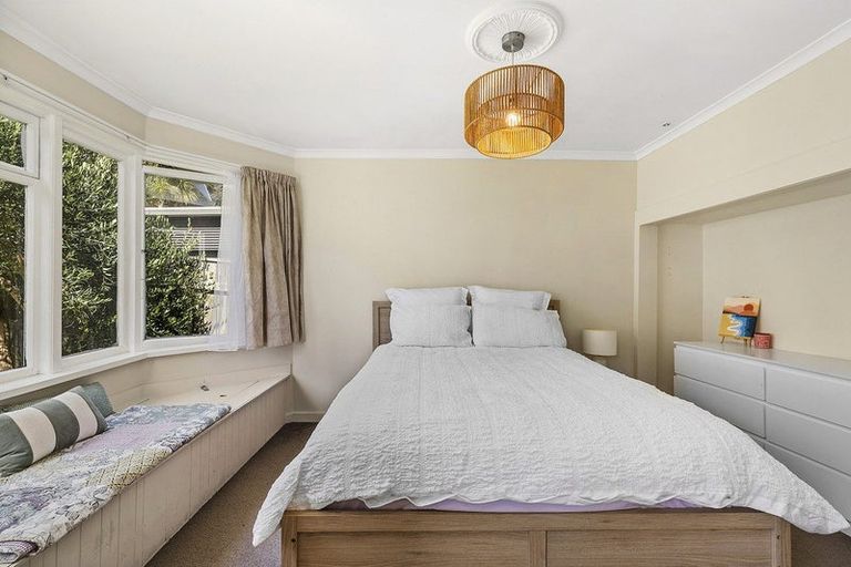 Photo of property in 49 Cluny Road, Plimmerton, Porirua, 5026