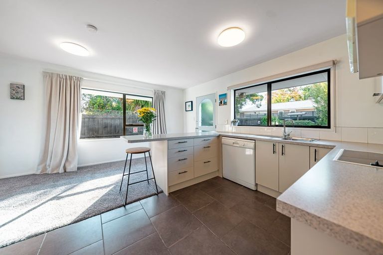 Photo of property in 2/35 New Brighton Road, Shirley, Christchurch, 8061