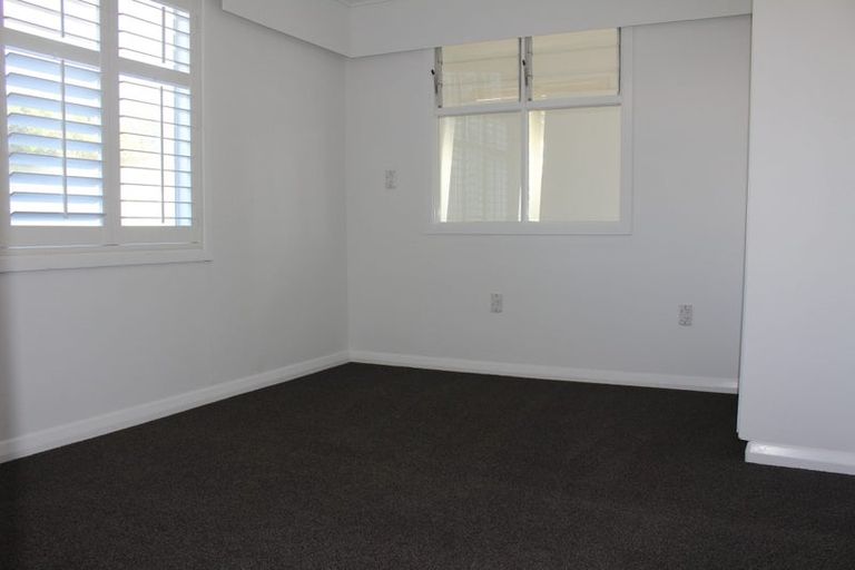 Photo of property in 10 Haumia Street, Johnsonville, Wellington, 6037