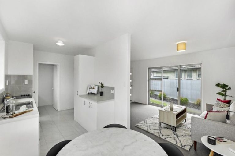 Photo of property in 17 Claymore Street, Woolston, Christchurch, 8062