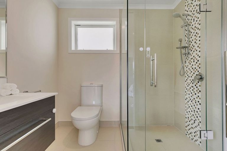 Photo of property in 44 Melksham Drive, Churton Park, Wellington, 6037