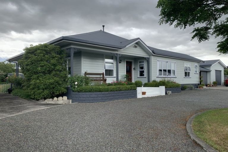 Photo of property in 52 Mount Herbert Road, Waipukurau, 4200