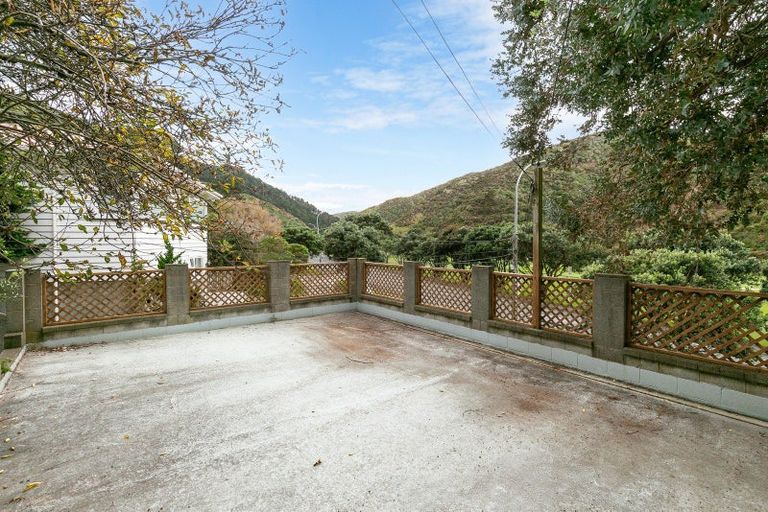 Photo of property in 161a Happy Valley Road, Owhiro Bay, Wellington, 6023