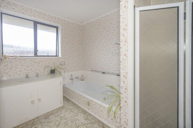 Photo of property in 6a Stuart Street, Holmes Hill, Oamaru, 9401