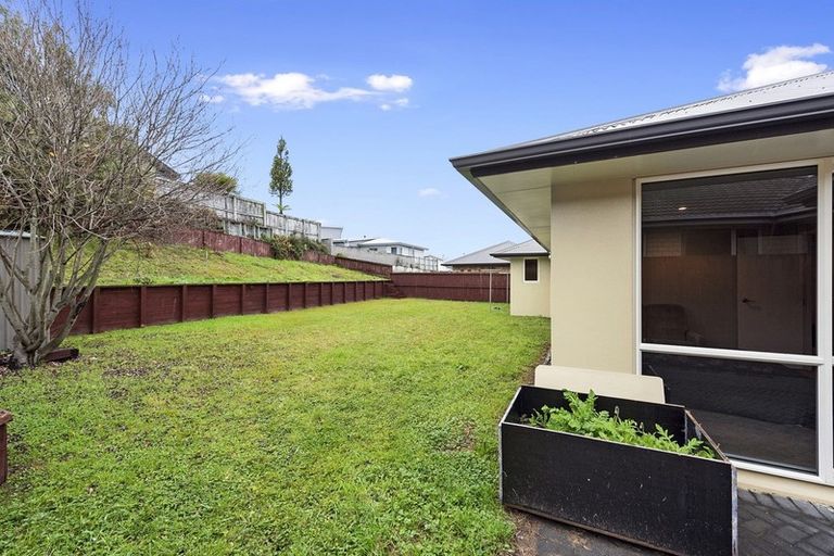 Photo of property in 6 Raddington Way, Huntington, Hamilton, 3210