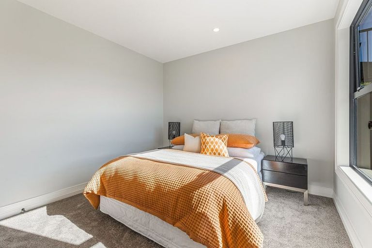 Photo of property in 20 Kikorangi Drive, Wainui, 0992