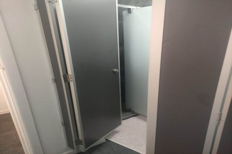 Photo of property in 32 Avon Road, Pokeno, 2471