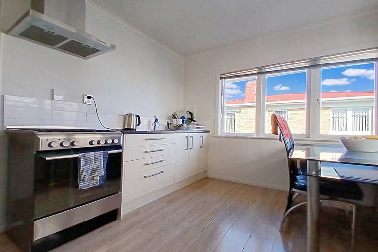 Photo of property in 26 Graeme Avenue, Mangere East, Auckland, 2024