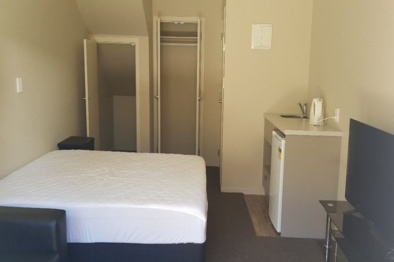 Photo of property in 29u5 Seddon Road, Frankton, Hamilton, 3204