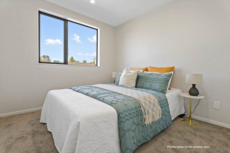 Photo of property in 24b Scarlet Drive, Ranui, Auckland, 0612