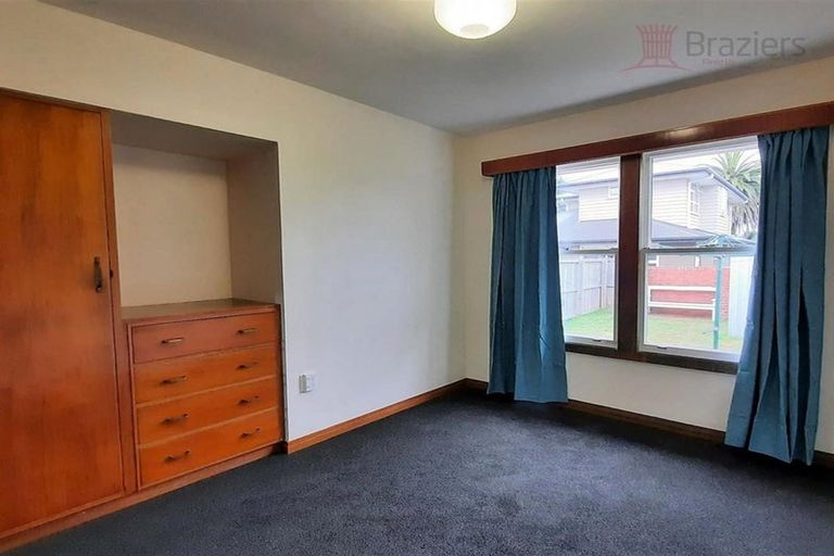 Photo of property in 40 Peer Street, Upper Riccarton, Christchurch, 8041
