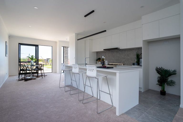 Photo of property in 40 Isobel Hodgson Drive, Cambridge, 3434