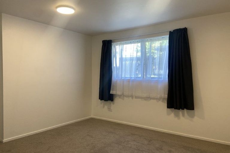Photo of property in 10 Rondane Place, Tirohanga, Lower Hutt, 5010
