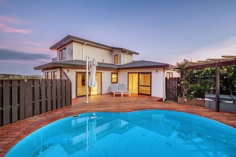 Photo of property in 47 Shuttleworth Place, Manly, Whangaparaoa, 0930