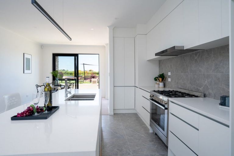 Photo of property in 40 Isobel Hodgson Drive, Cambridge, 3434