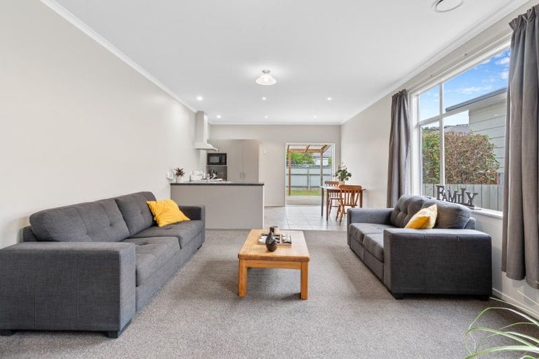 Photo of property in 6 West Avenue, Saint Clair, Dunedin, 9012