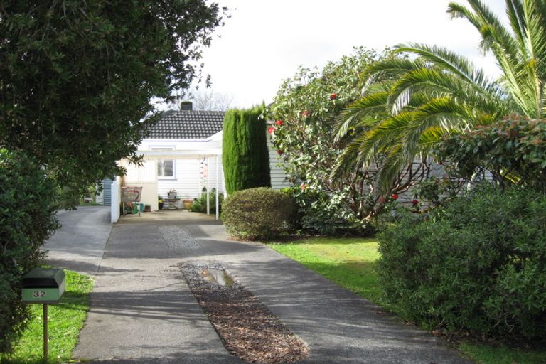 Photo of property in 32 Fraser Street, Wainuiomata, Lower Hutt, 5014