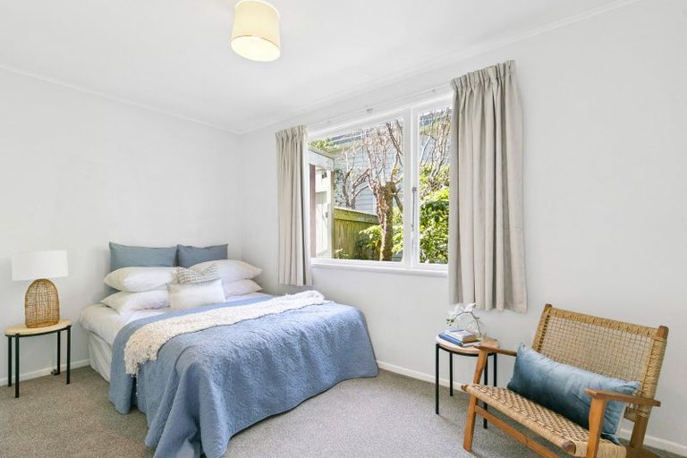 Photo of property in 7 Kau Kau Way, Ngaio, Wellington, 6035