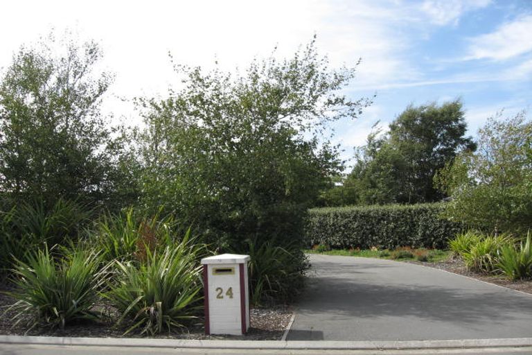 Photo of property in 24 Birchwood Close, Prebbleton, 7604