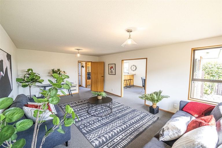 Photo of property in 1/35 Ben Nevis Drive, Broomfield, Christchurch, 8042