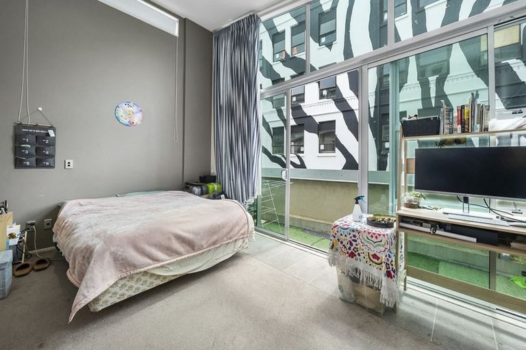 Photo of property in Hb Apartments, 4/3 Holland Street, Te Aro, Wellington, 6011
