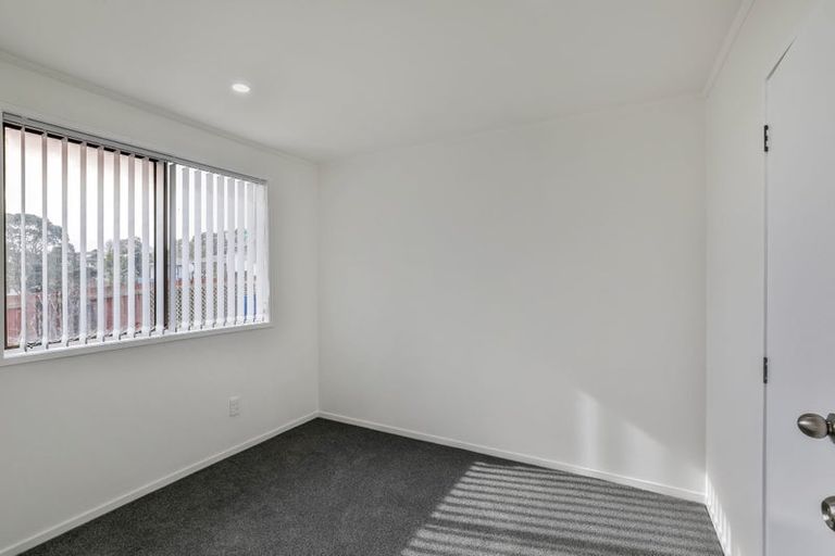 Photo of property in 148 Solar Road, Glen Eden, Auckland, 0602