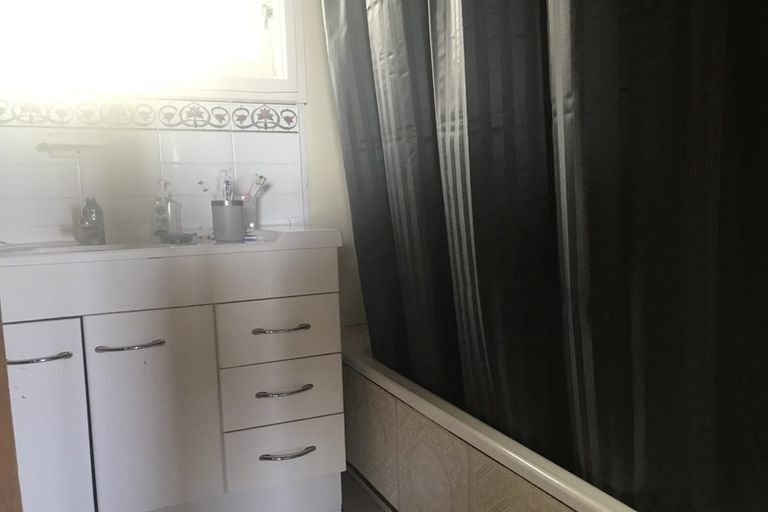 Photo of property in 35 Birch Street, Hilltop, Taupo, 3330
